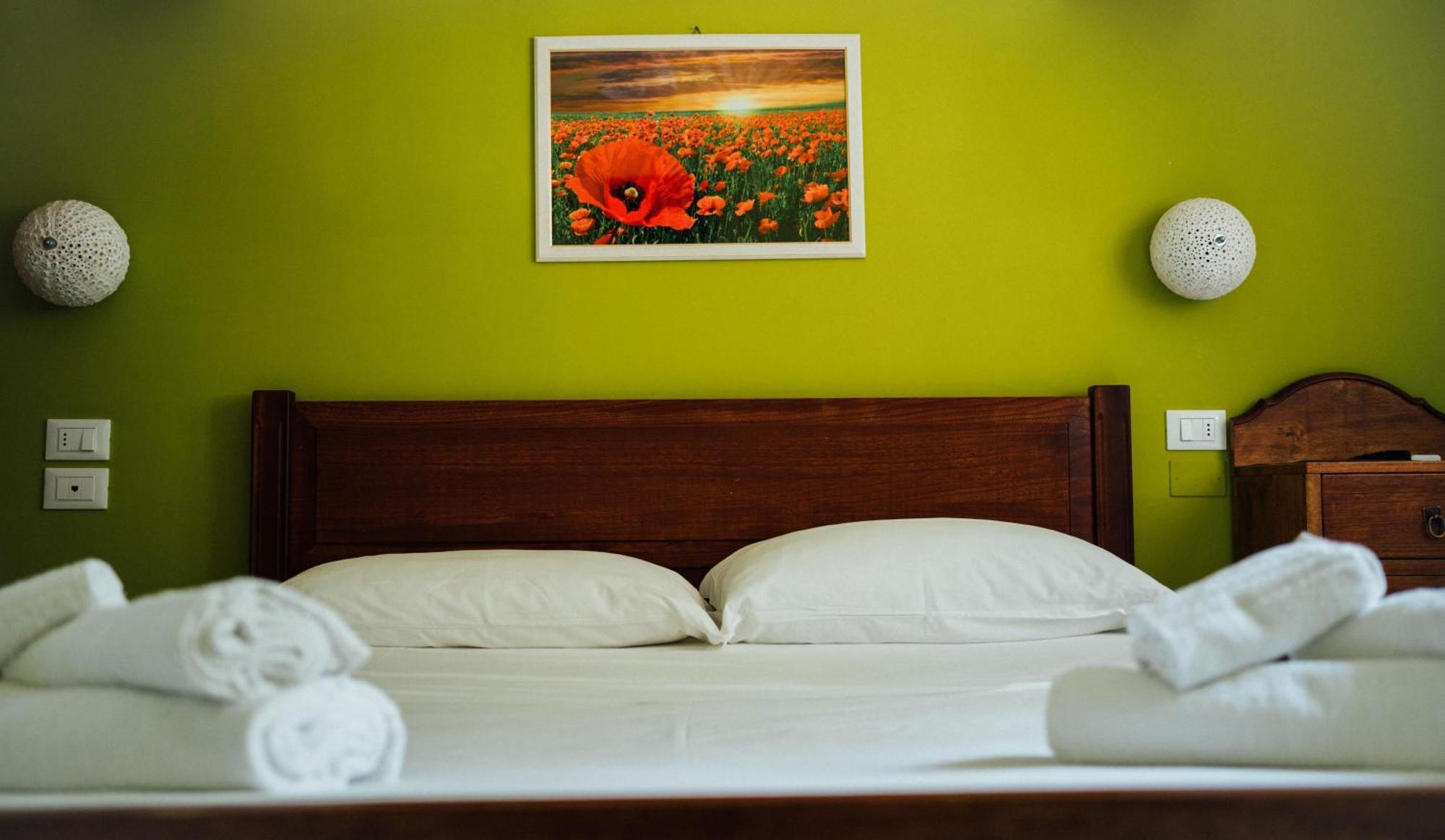 Bed and Breakfast Casa Mita Пульсано Екстер'єр фото